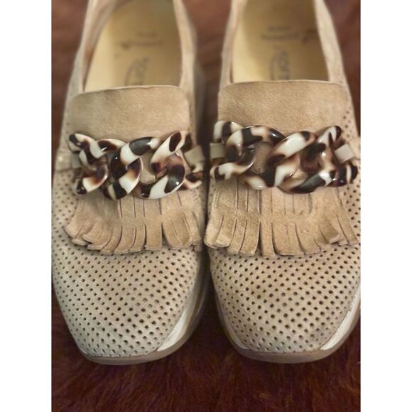 Softwaves
Cadie Sneaker in Camel / Size 37 - Picture 3 of 10